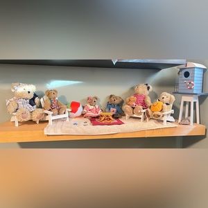 Boyd Bears go to the beach